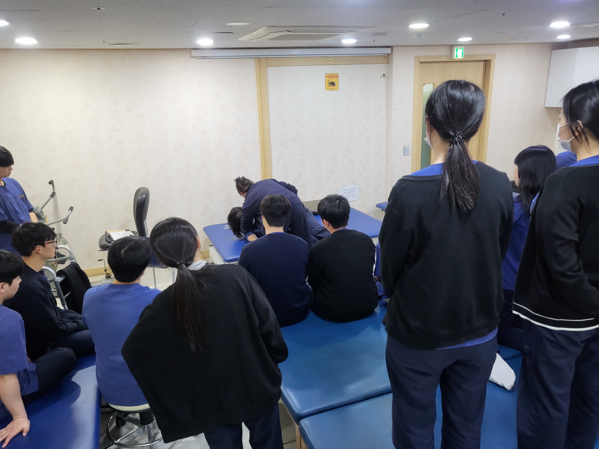 KakaoTalk_20250311_124132420_03.jpg